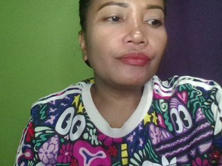 Erotikus videocsevegés emmannuele