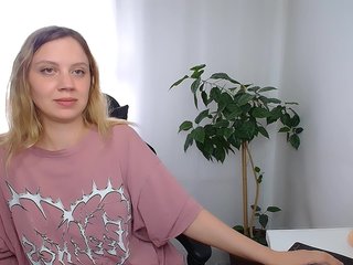 Erotikus videocsevegés Nadins