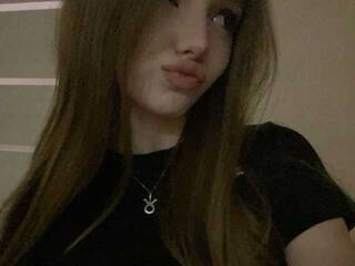 Erotikus videocsevegés nagaishita