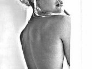 Erotikus videocsevegés naidenss