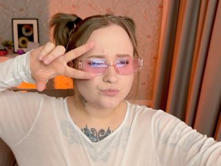 Erotikus videocsevegés NaomiRey