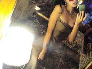 Erotikus videocsevegés NataliByg