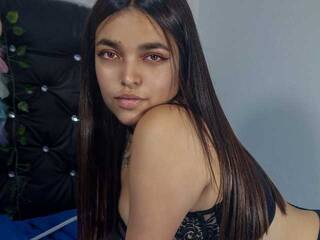 Erotikus videocsevegés nath-lliphi