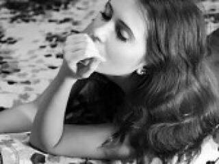 Erotikus videocsevegés natyssikcat