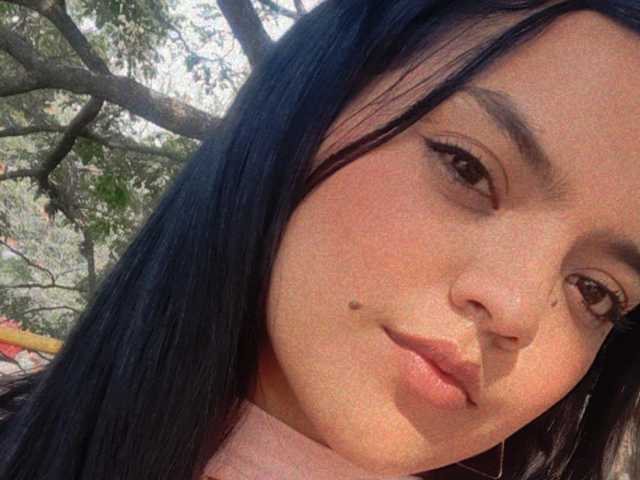 A profil fényképe naughtyangelx