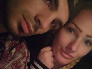 Erotikus videocsevegés NaughtyLilChanel