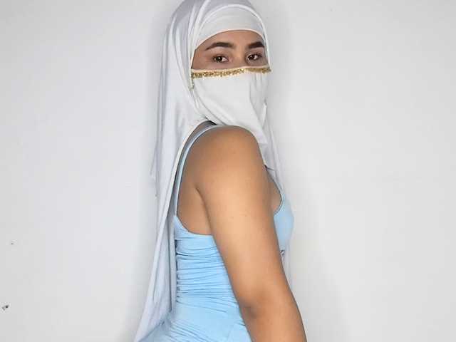A profil fényképe Nayla-samira