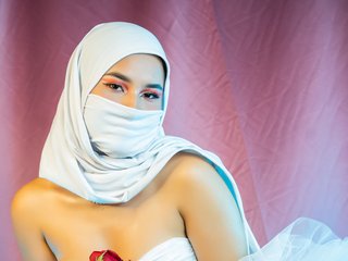 Erotikus videocsevegés Nayla-samira