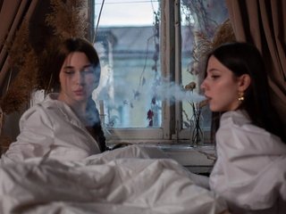 Erotikus videocsevegés yyuniii