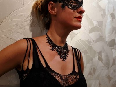 A profil fényképe Nensiledi