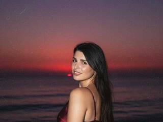 Erotikus videocsevegés NestiSharm