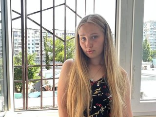 Erotikus videocsevegés New-blond17