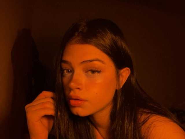 A profil fényképe NiaMiller