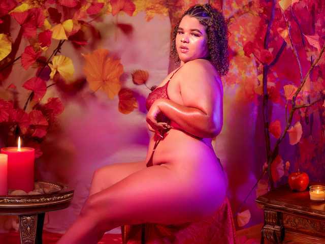 A profil fényképe NicolBonnie