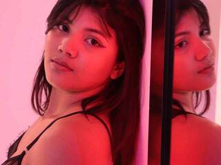 Erotikus videocsevegés NicoleHills