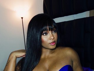 Erotikus videocsevegés nicoleth18