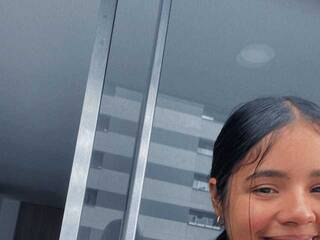 Erotikus videocsevegés NicolHoney