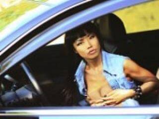 Erotikus videocsevegés nikaaelita