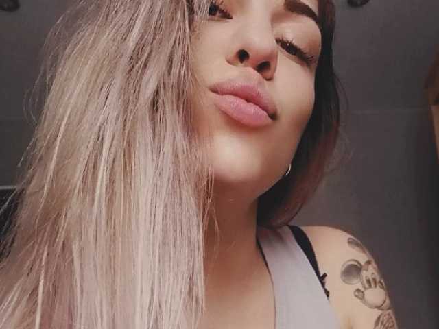 A profil fényképe Niki233221