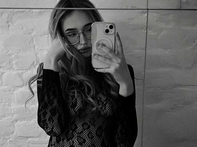 A profil fényképe NikkiBly