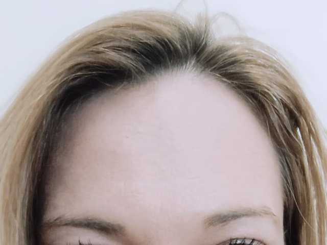 A profil fényképe Nikkimaze
