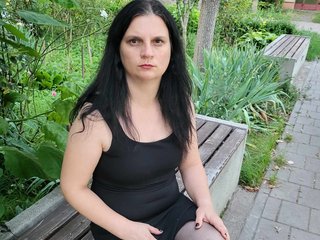 Erotikus videocsevegés Nikol19721