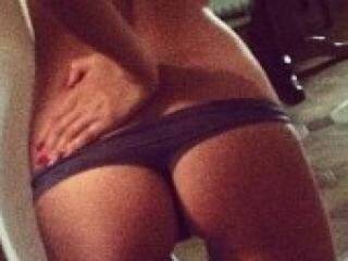 Erotikus videocsevegés nikolxx