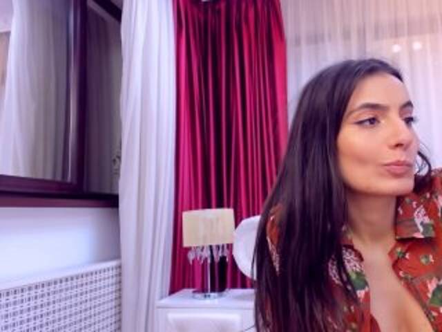 Sugárzási képernyőképek NinaCrystal