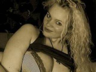 Erotikus videocsevegés nonni