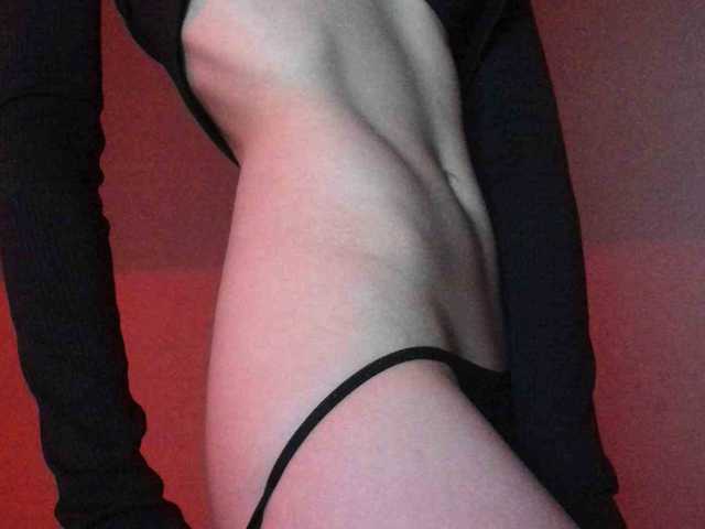 A profil fényképe -__-_-__-