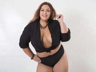 Erotikus videocsevegés NynaBailey