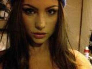 Erotikus videocsevegés nytaeaster