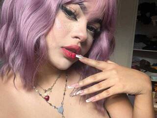 Erotikus videocsevegés OdetteMoreau