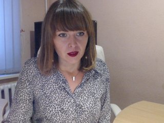 Fényképek OfficeCutie hi, i'm Mila. I love to be naughty at work. hi, i'm Mila. I love to be naughty at work. Lovens works from 5 tk. Naked only in full private