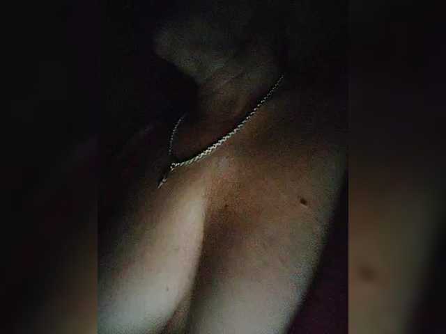 Sugárzási képernyőképek Sandra-Boobs