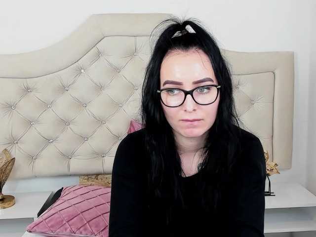 Sugárzási képernyőképek OliviaDiamond