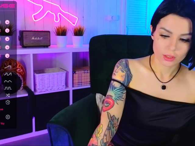 Sugárzási képernyőképek Katherine_Moor