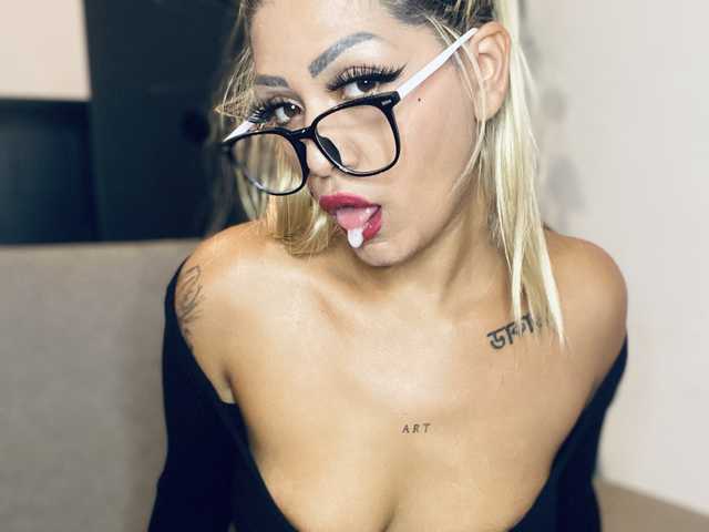 A profil fényképe Mistressravenx