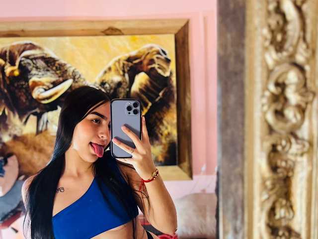 A profil fényképe oriana-rodriguez
