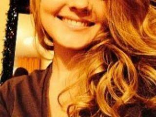 Erotikus videocsevegés otuss