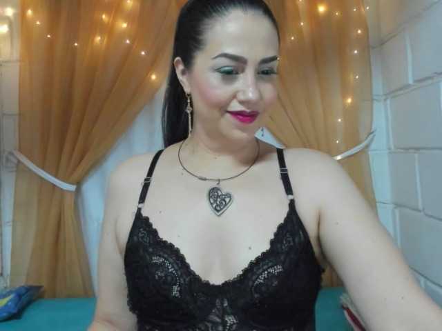 Fényképek owenscandy Welcome to my room, we are going to have a good time, doing things together, deep throat, joi, blowjob, nude, and much more. don't ask without giving it's rud