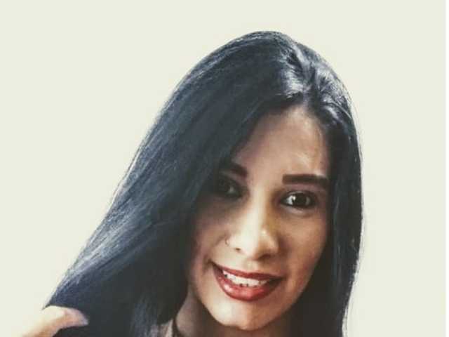 A profil fényképe Pamela-fit