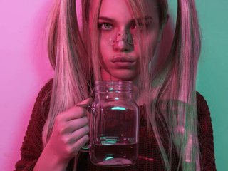 Erotikus videocsevegés Pamela-Velvet