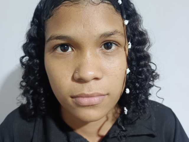 A profil fényképe paola-03
