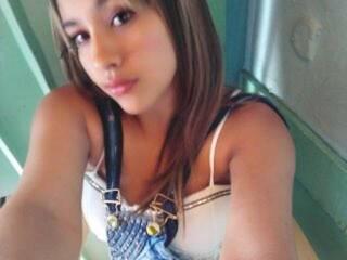 Erotikus videocsevegés PaolaSweet