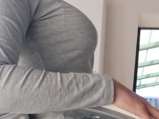 Erotikus videocsevegés PassionFruittt