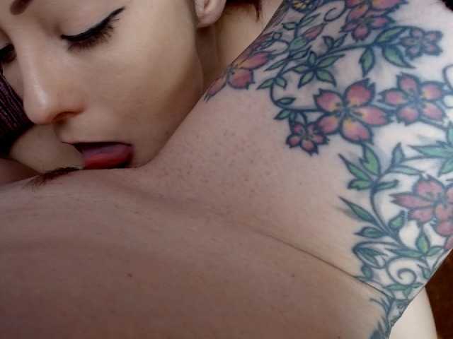 Sugárzási képernyőképek PassionThrees