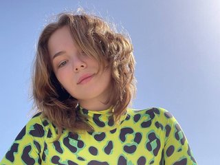 Erotikus videocsevegés Penny-Modest7