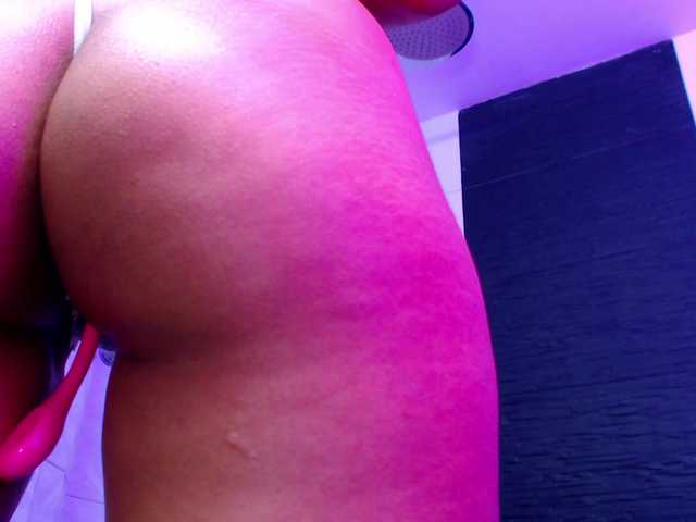 Sugárzási képernyőképek PetiteeKaty