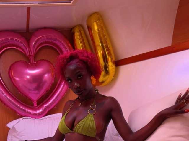 A profil fényképe Petitelunar